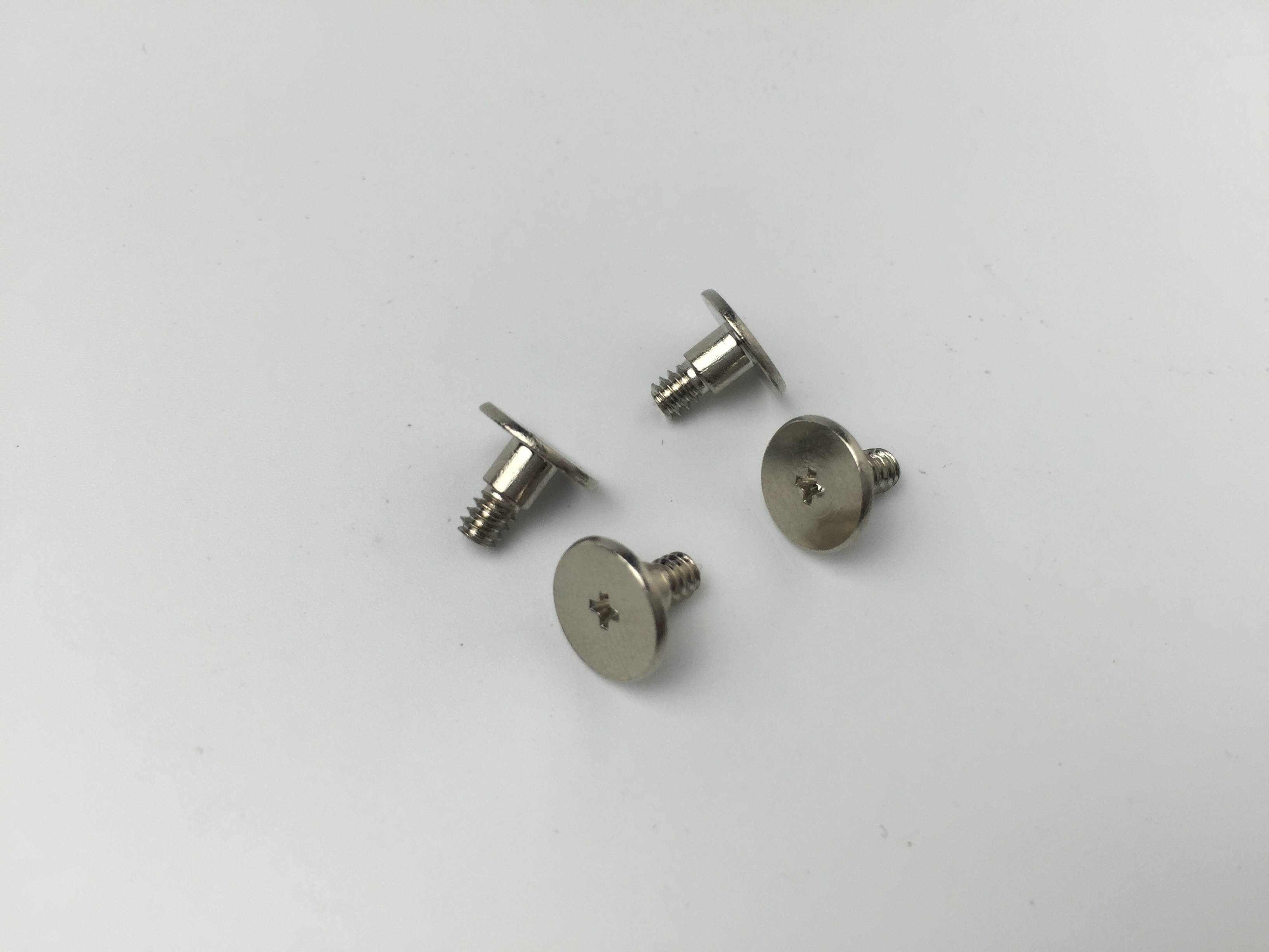 M3.5X7.5臺(tái)階螺絲、鐵鎳